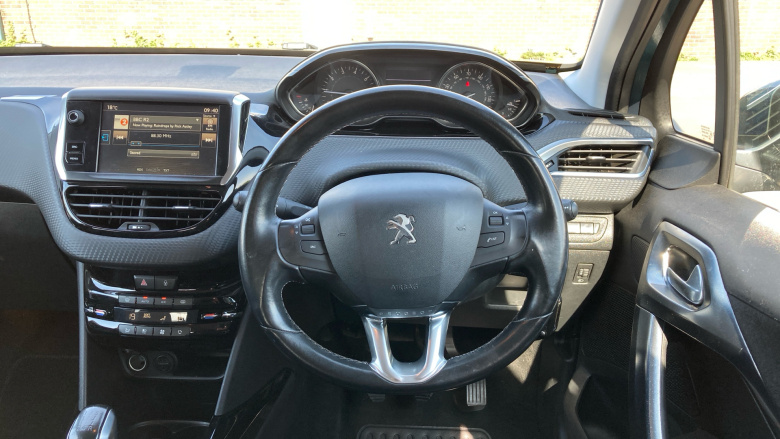 Peugeot 2008 1.2 PureTech 110 Allure 5dr Petrol Estate